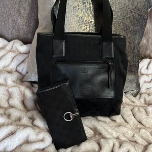 🖤Authentic Gucci canvas tote and wallet🖤